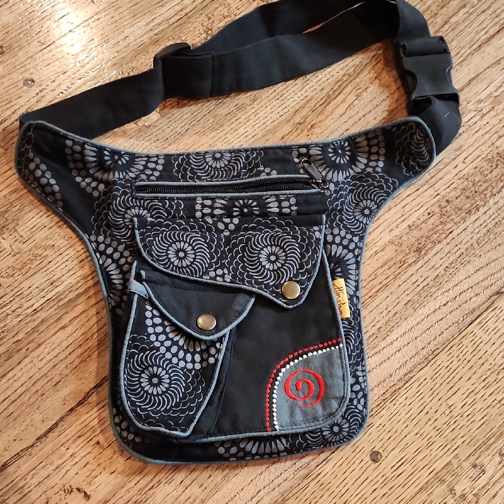 Black Patterned Crossbody Hip Bag with Red Accent by Himalaya